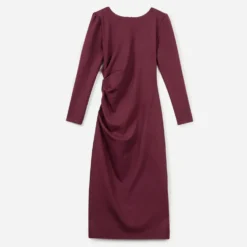 Robe longue TEXTO bordeaux plis côtés