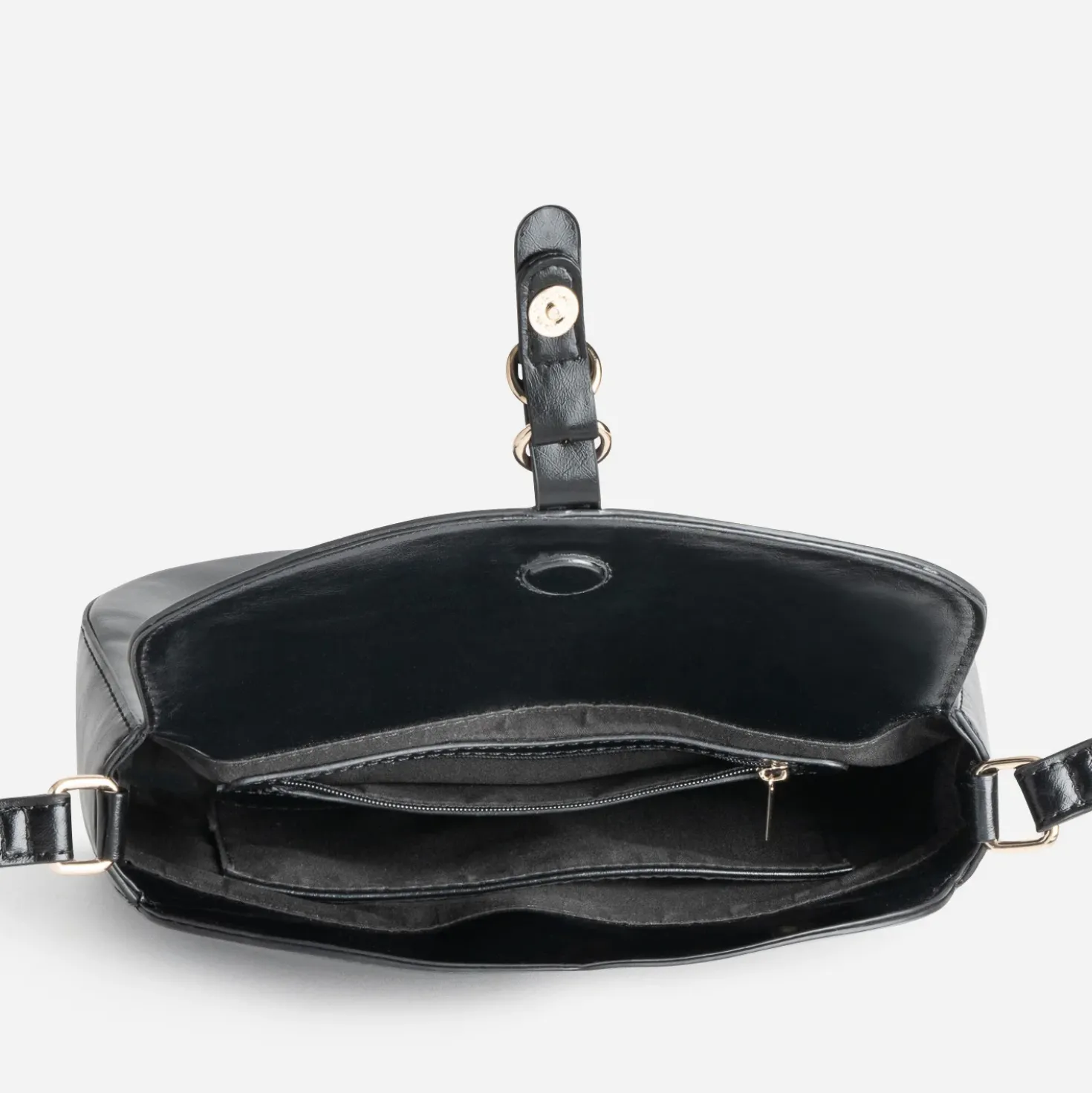 Sac bandoulière noir détails anneaux