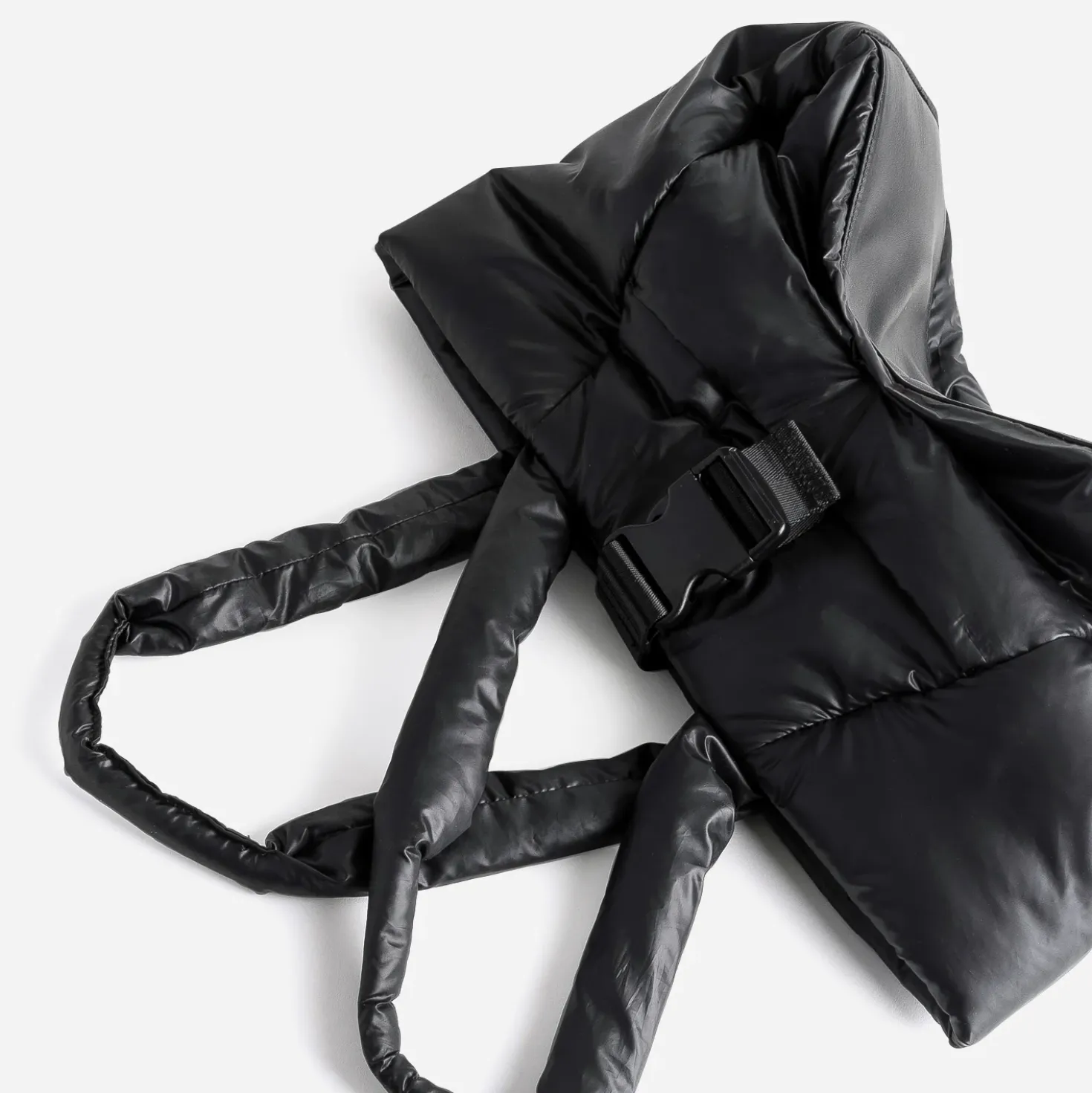 Sac cabas TEXTO noir nylon matelassé