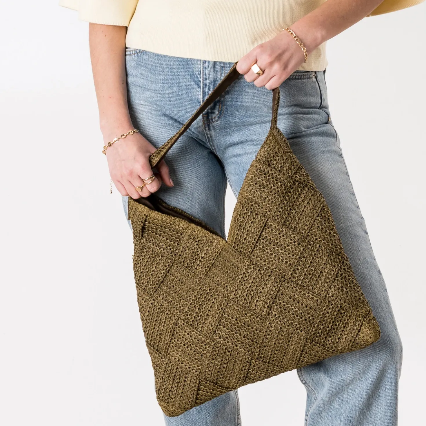Sac hobo kaki tressé