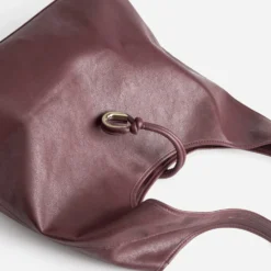 Sac Hobo rouge foncé souple