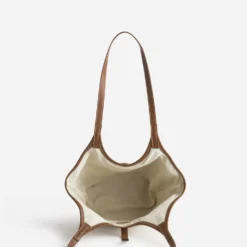 Sac à main beige et camel
