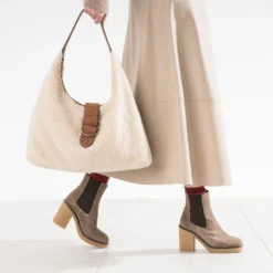 Sac à main beige sherpa