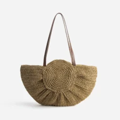 Sac à main beige tressé