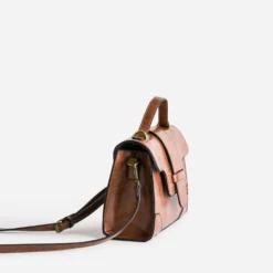 Sac à main cognac forme trapèze