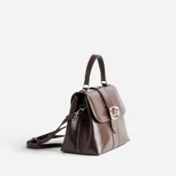 Sac à main marron boucle fantaisie