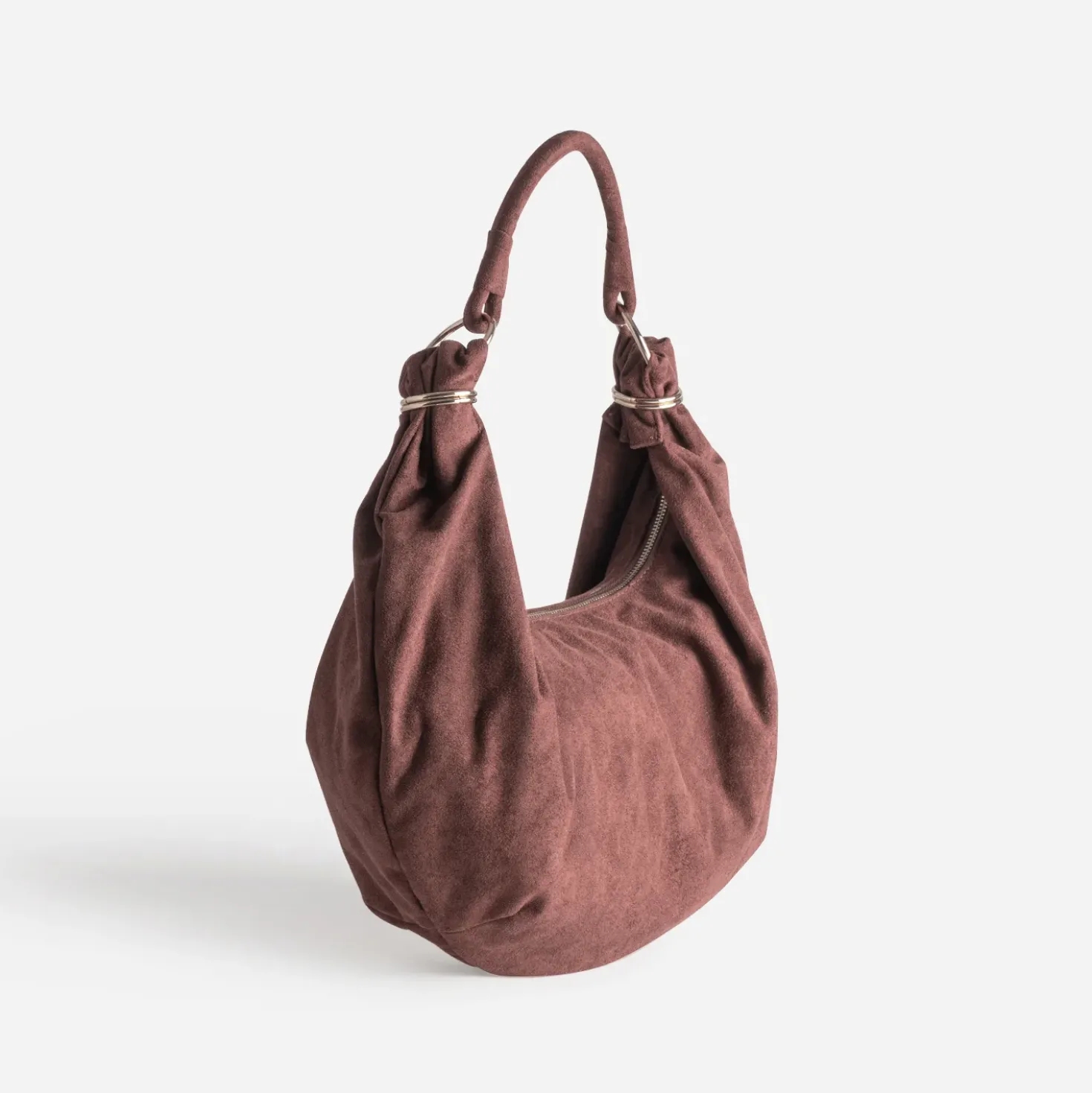 Sac à main marron rougi suédé
