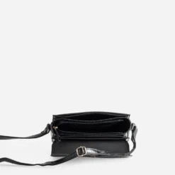 Sac à main noir embossage effet croco