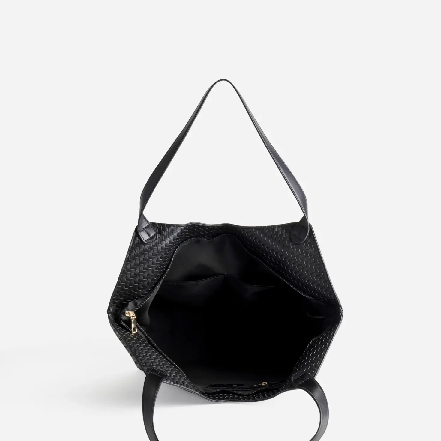 Sac à main noir tressé