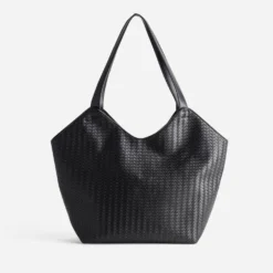 Sac à main noir tressé