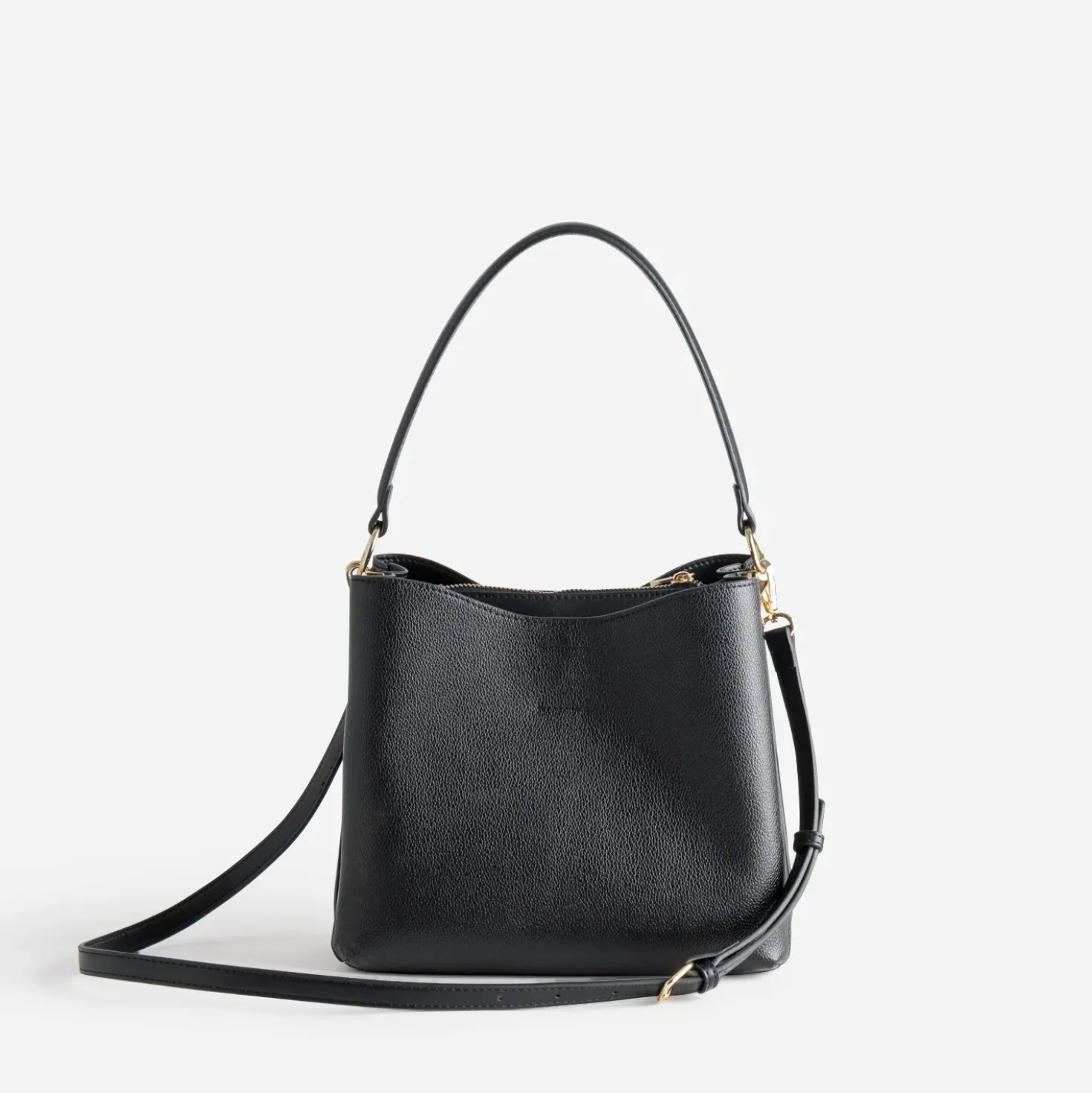 Sac à main noir trois compartiments