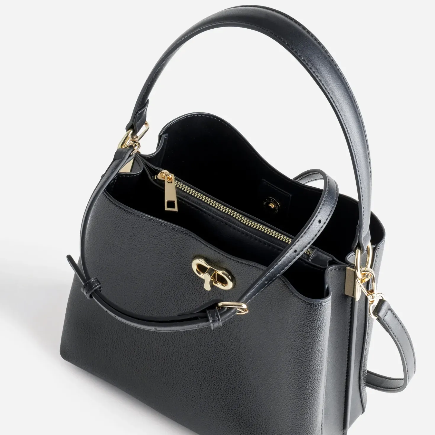 Sac à main noir trois compartiments