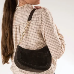 Sac marron suédé asymétrique