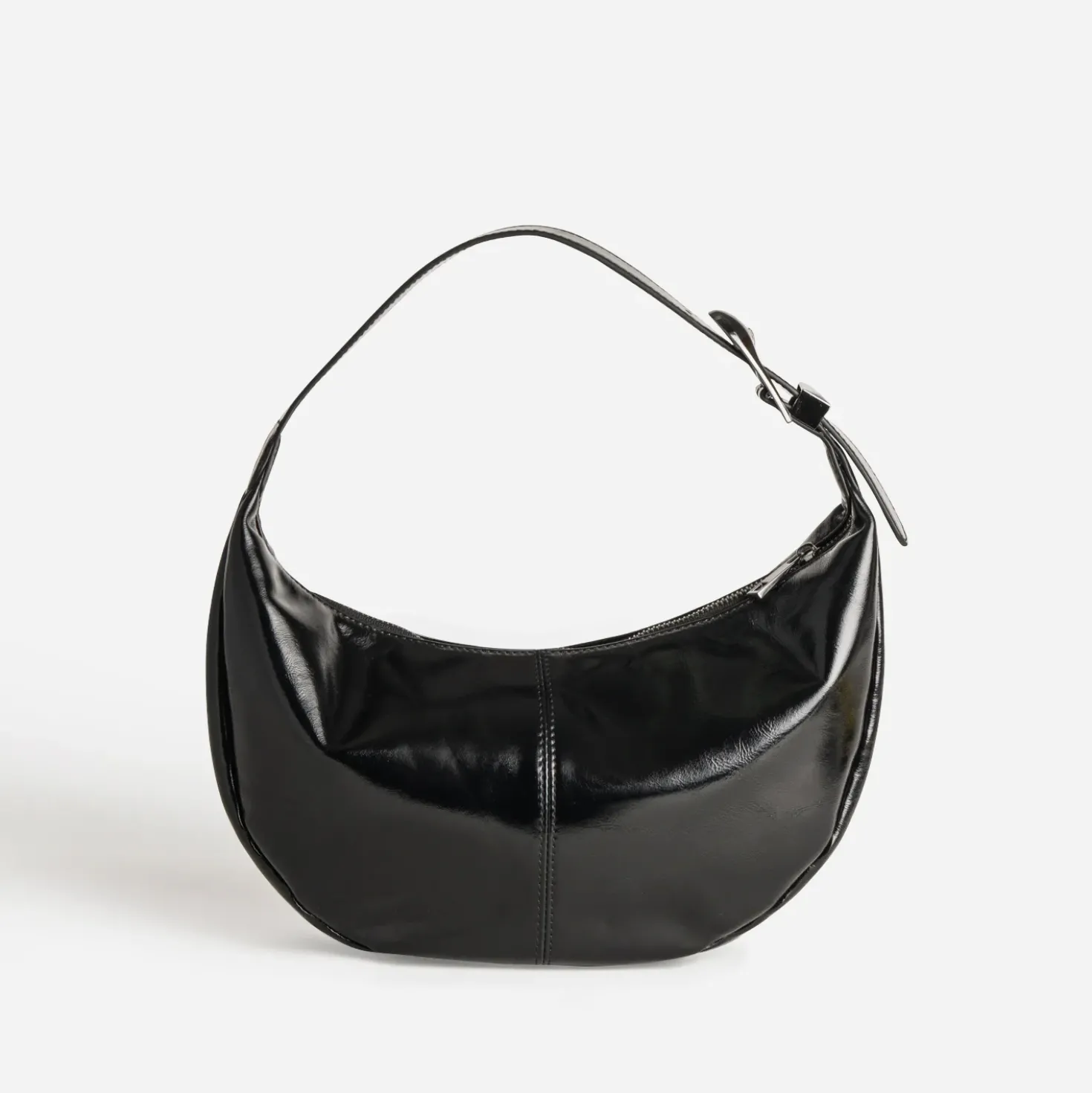 Sac noir cuir verni forme demi-lune