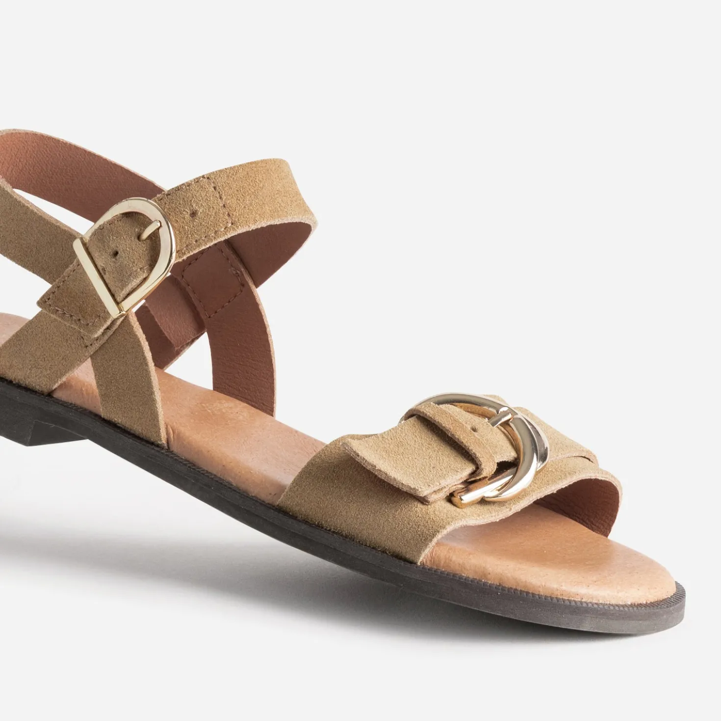 Sandale beige cuir velours