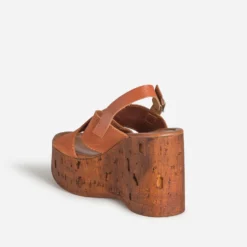 Sandale compensée orange cuir velours