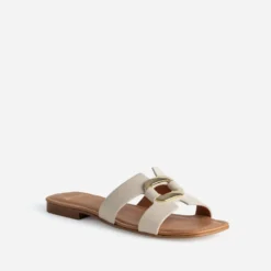 Sandale écrue cuir et anneau