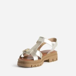 Sandale dorée cuir semelle crantée