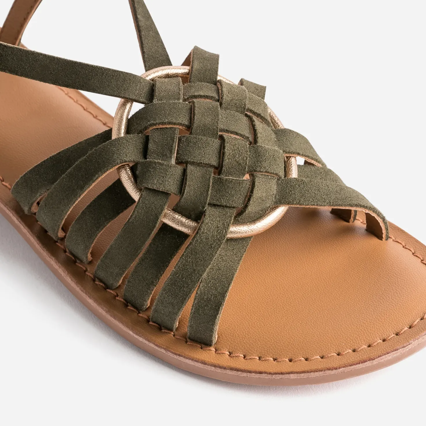Sandale kaki cuir velours avec anneau