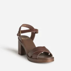Sandale marron cuir