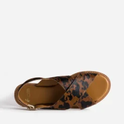 Sandale marron cuir effet poulain motif vache