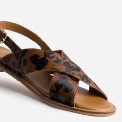 Sandale marron cuir effet poulain motif vache