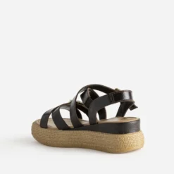 Sandale marron cuir semelle plateforme