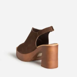Sandale marron cuir velours à plateforme