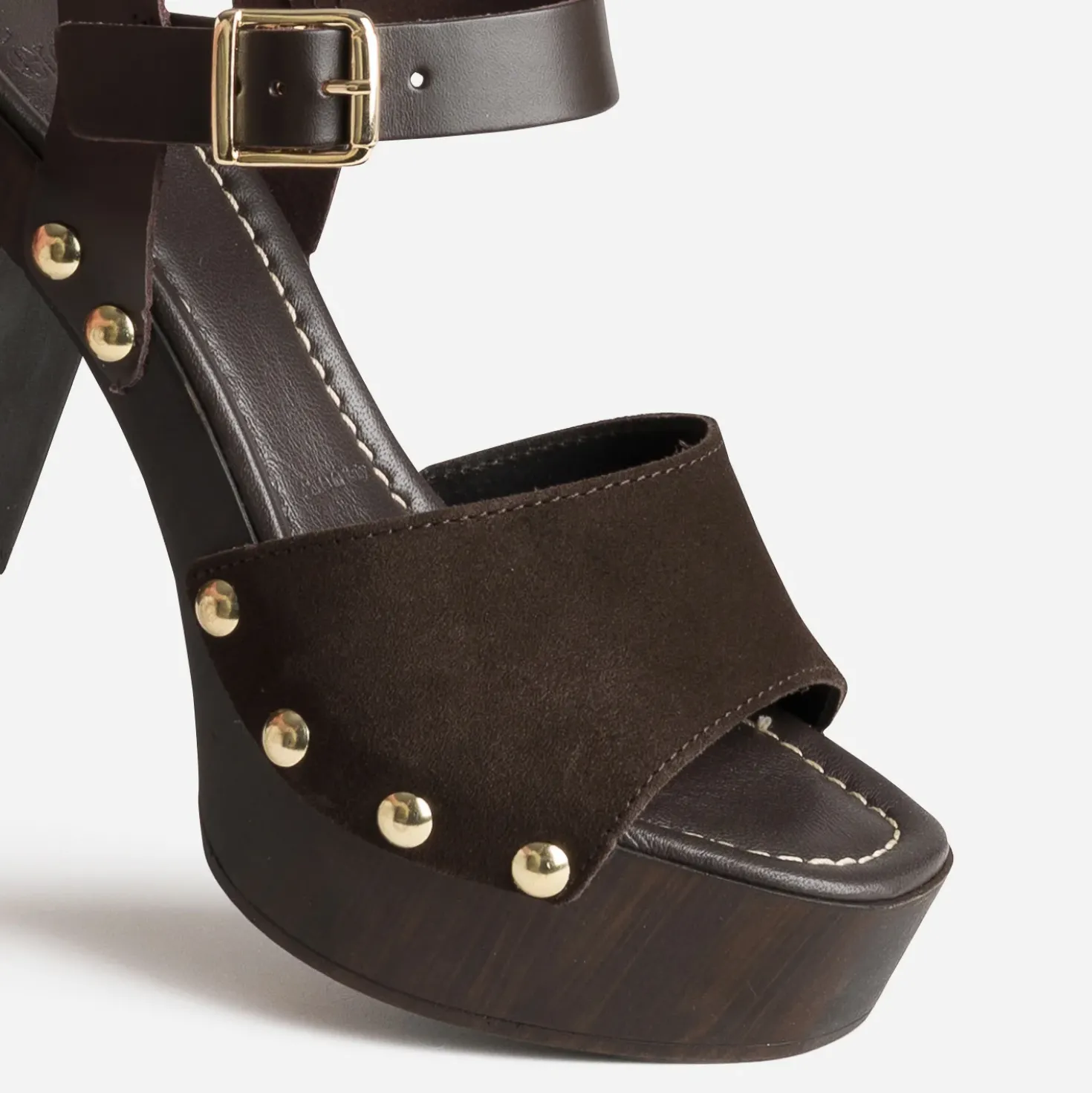 Sandale marron cuir velours talon effet bois