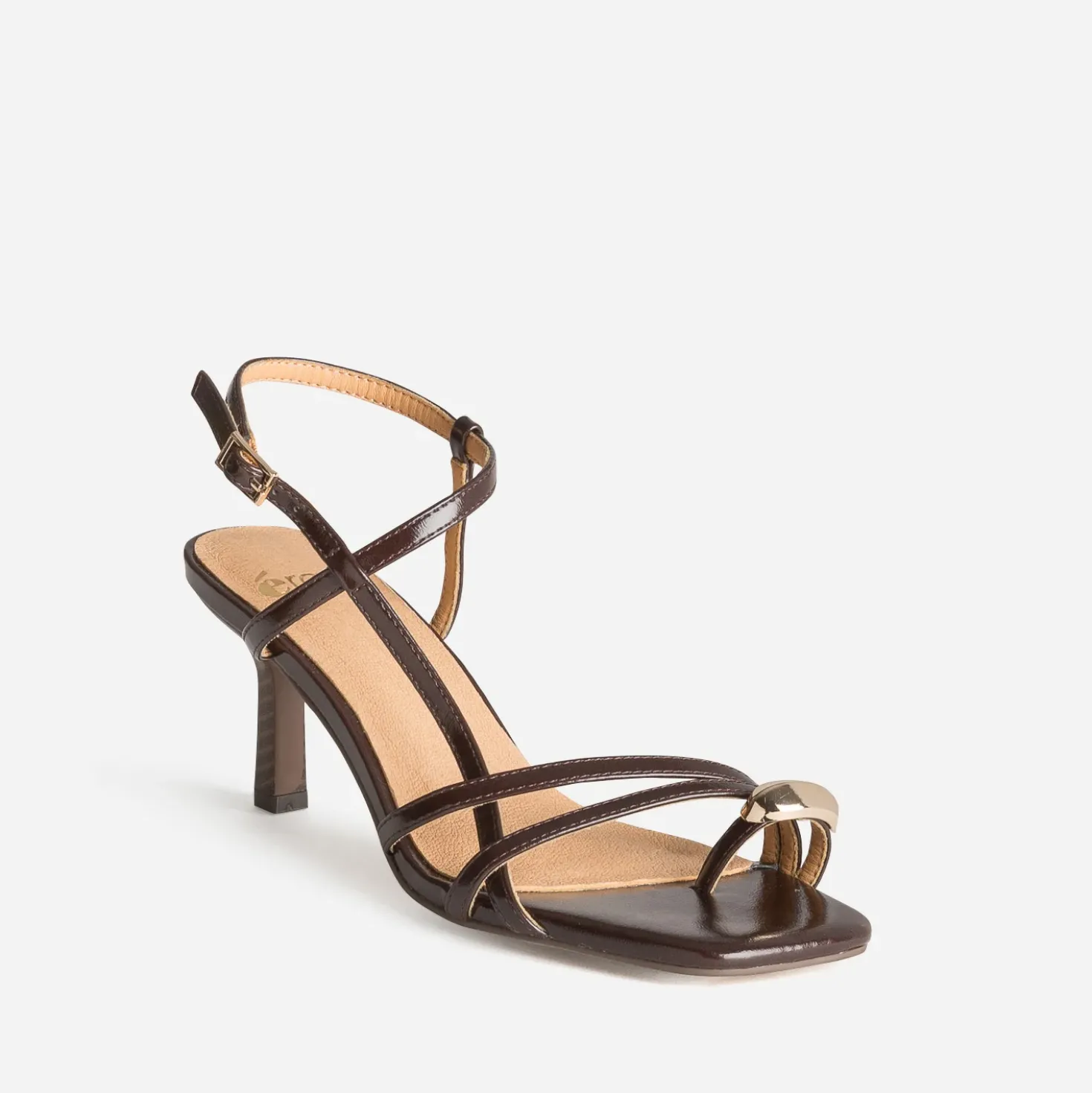 Sandale marron kitten-heel passe-orteil bijou