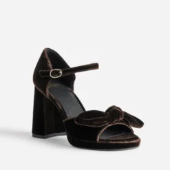 Sandale marron panne de velours