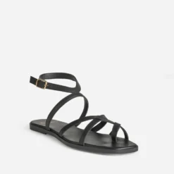 Sandale noire cuir entre-doigt
