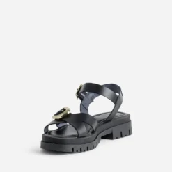 Sandale noire cuir semelle crantée