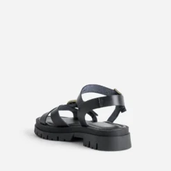 Sandale noire cuir semelle crantée
