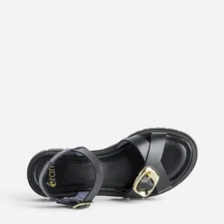 Sandale noire cuir semelle crantée