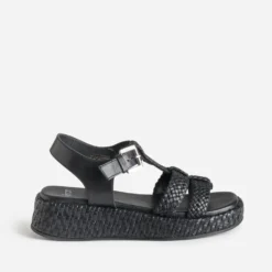 Sandale noire cuir tressé