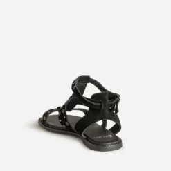 Sandale noire cuir velours œillets et clous