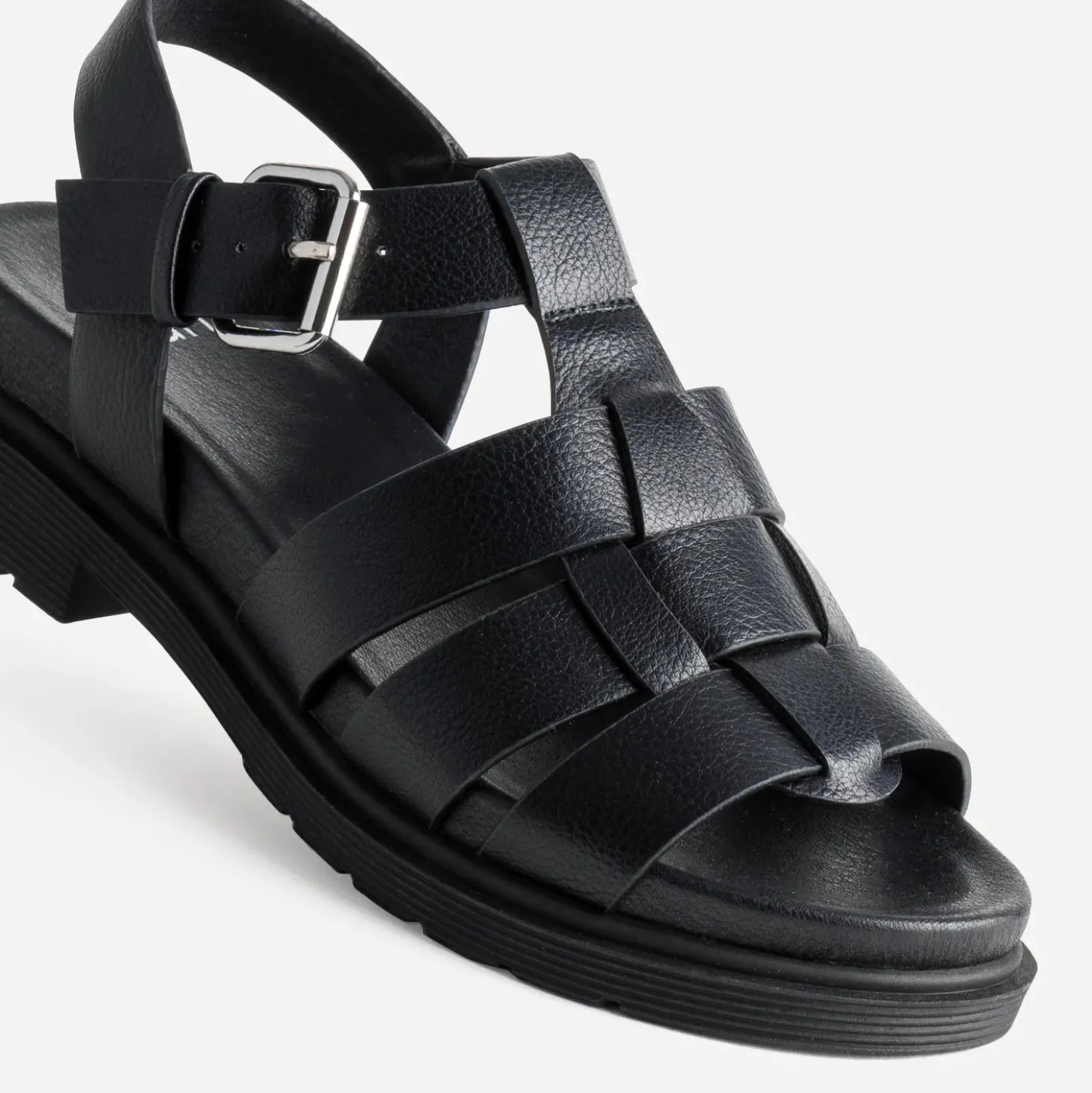 Sandale noire larges brides