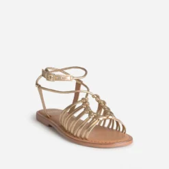 Sandale plate dorée cuir multi brides