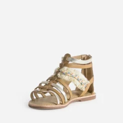 Sandale spartiate camel et doré en cuir avec galon frangé