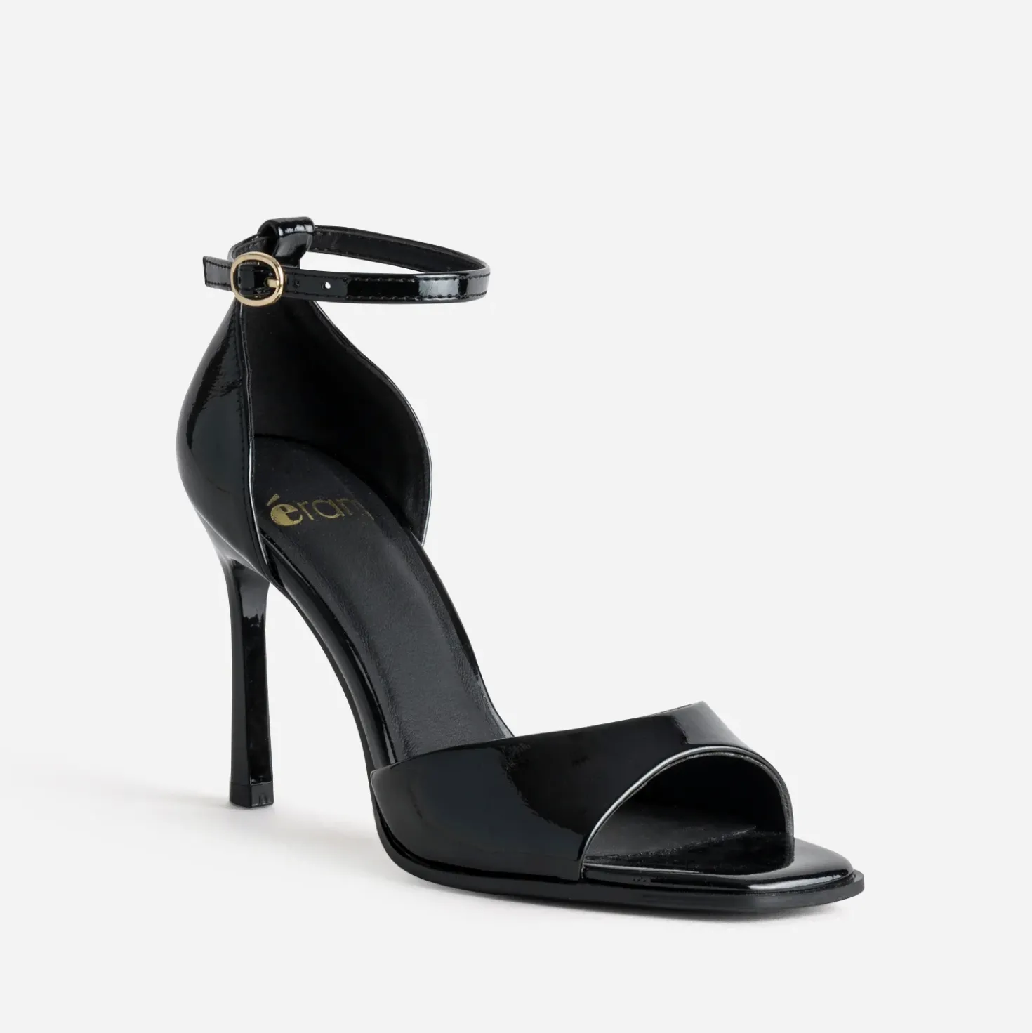 Sandale talon noire vernie