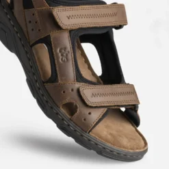 Sandale TBS marron en cuir à scratchs