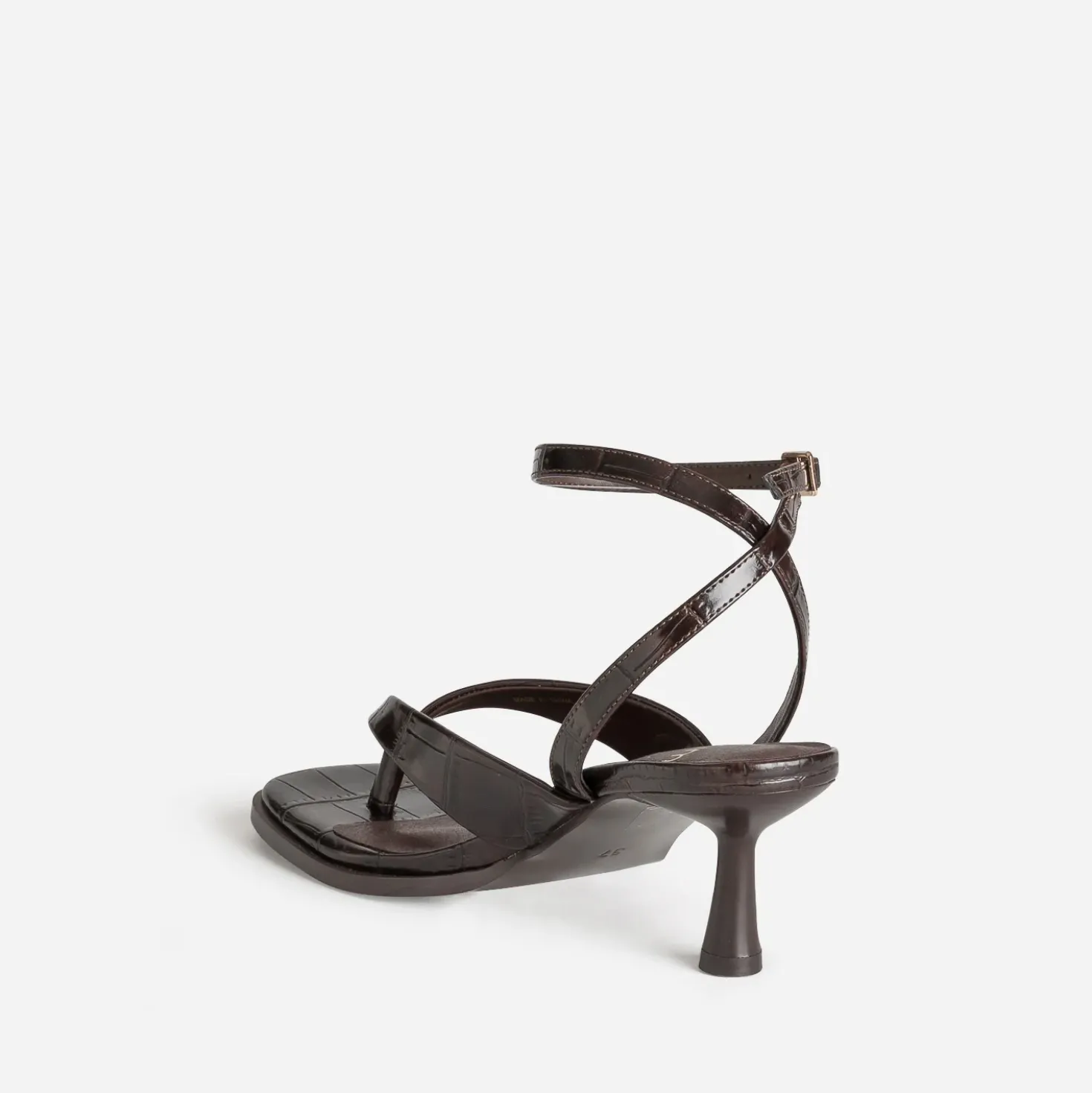 Sandale-tong marron effet croco