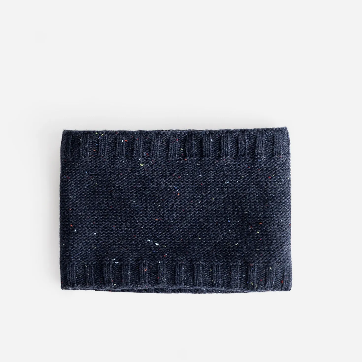 Snood marine chiné en tricot