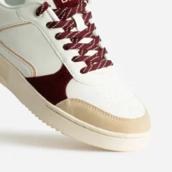Tennis blanche, beige et bordeaux