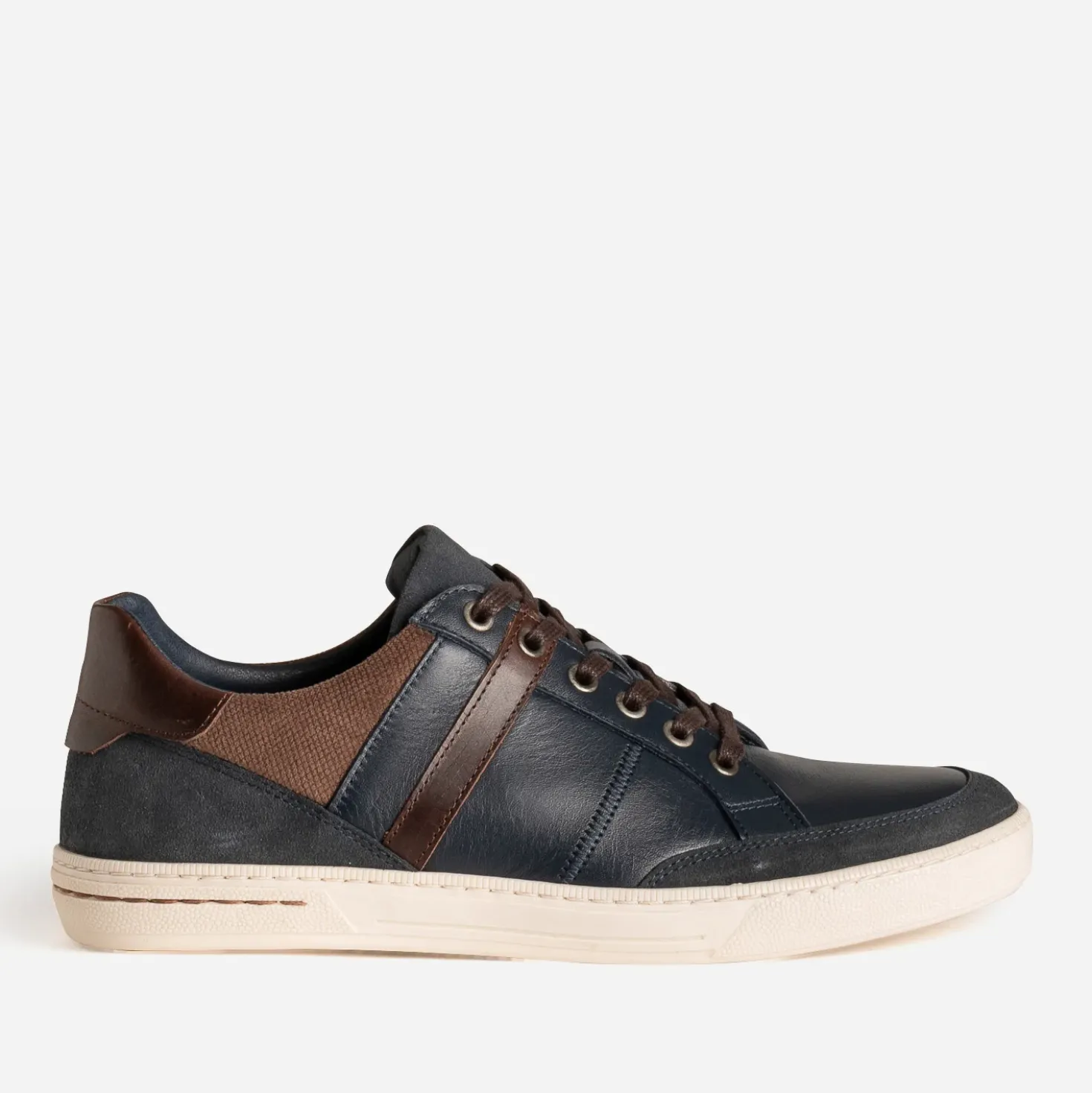Tennis bleu marine en cuir