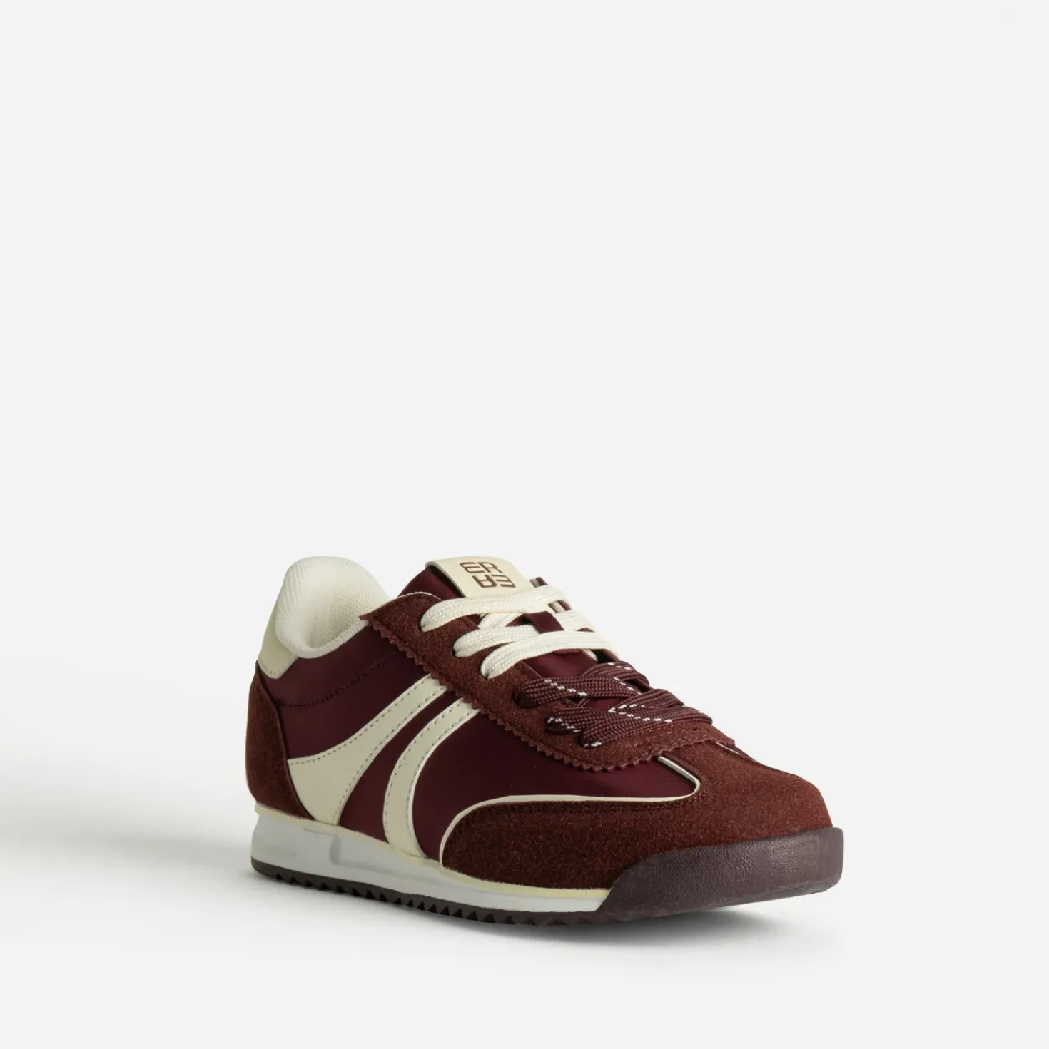Tennis bordeaux bi-matière