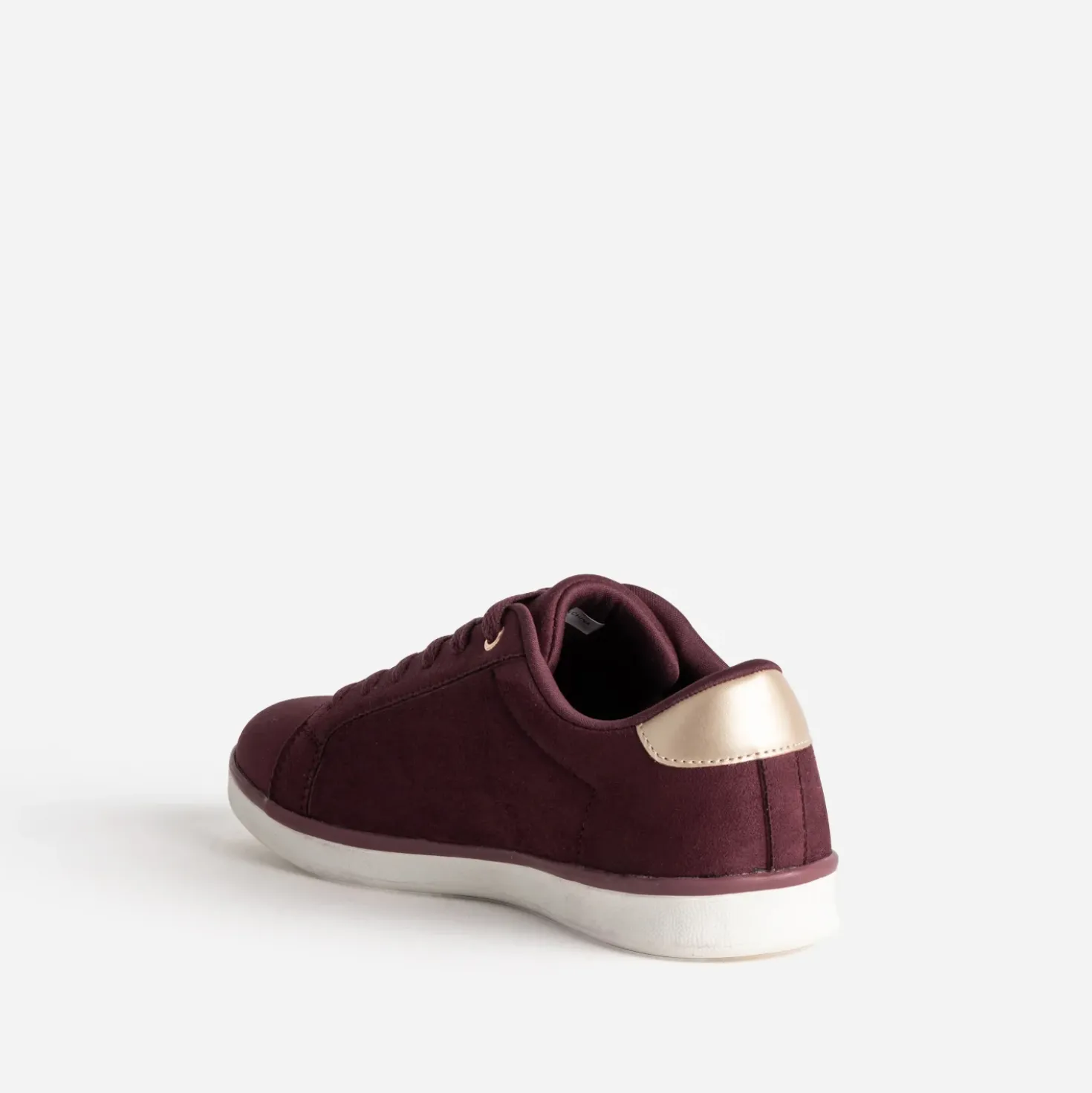 Tennis bordeaux suédé broderies fleurs