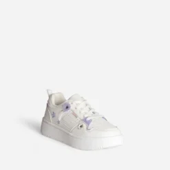 Tennis BUGGY blanche détails fleurs