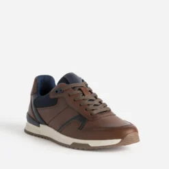 Tennis cognac et bleu marine